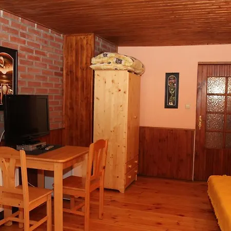 Uno 3* Hradec Králové