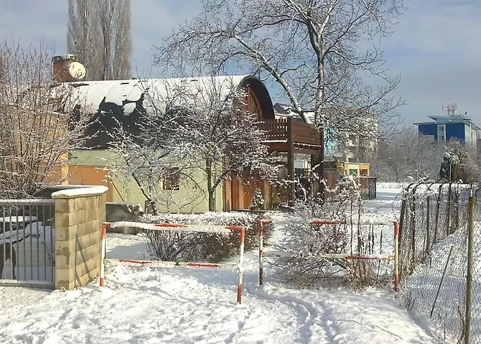 게스트하우스 Uno 3*