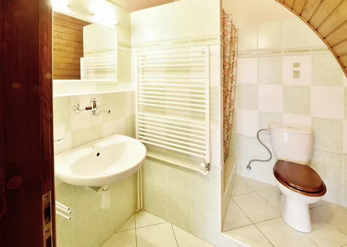 게스트하우스 Uno Hradec Králové