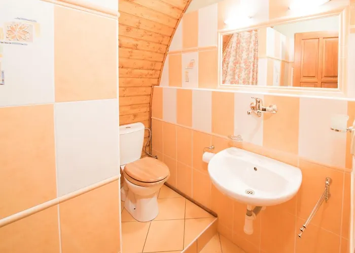 Uno 3* Hradec Králové